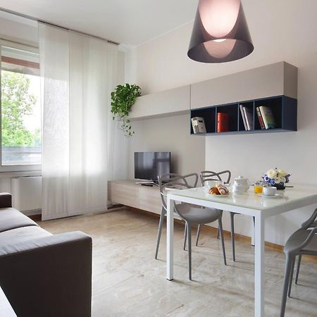 Contempora Apartments - Elvezia 8 - E22 Milan Bagian luar foto